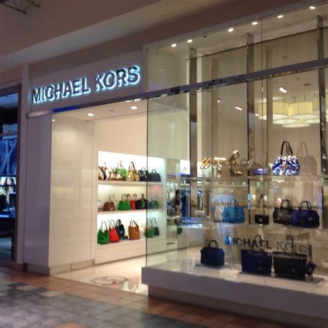 michael kors las americas|michael kors vs outlet.